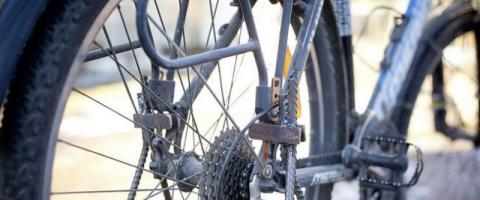 Upute za izradu stalka za bicikl ispod stražnjeg kotača vlastitim rukama Kako napraviti postolje za bicikl za popravak